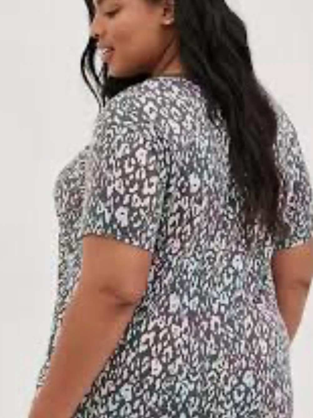 torrid Black and White Leopard Print Short Sleeve Tee
